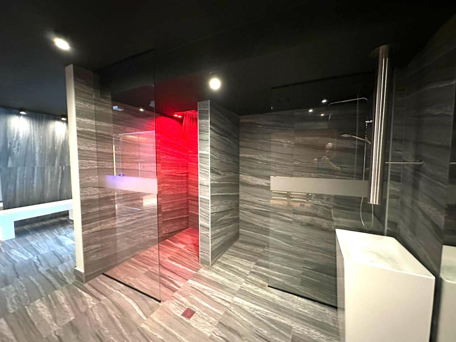 Apartament Superior Blue Przy Plazy- Free Pool, Saunas, Jacuzzi, Fitness, Salzgrotte 科沃布热格 外观 照片